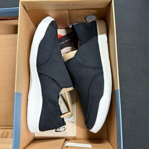 New Vionic Malibu Black Canvas Slip On Sneakers 7.5 Wide